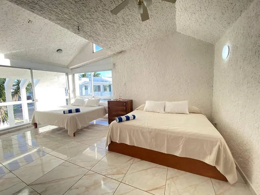 Beachfrontsven Svenjovic At Y Ahoo C Om Villa Cancun Mexico