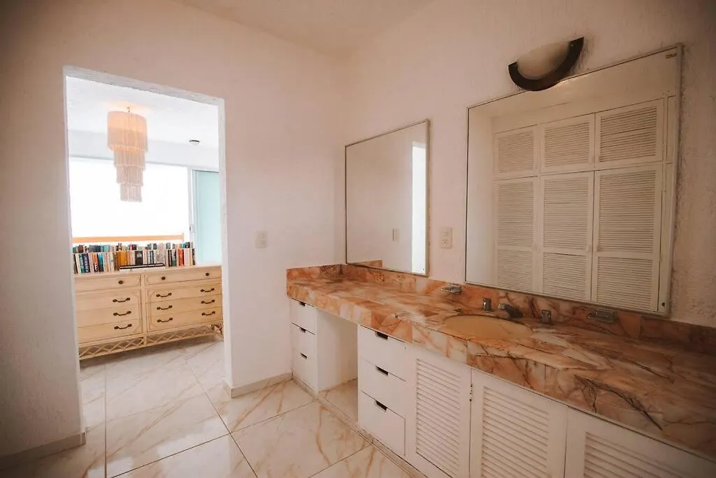 Beachfrontsven Svenjovic At Y Ahoo C Om Villa Cancun